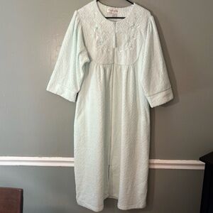 Vintage Miss Elaine Women Mint Green Cotton Terry Housecoat Robe Embroidery Cozy